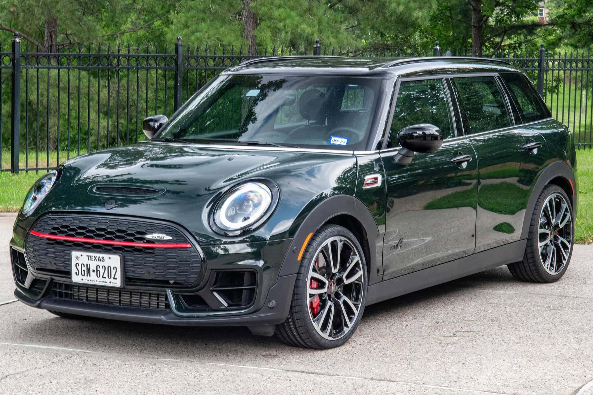 2023 MINI Cooper Clubman sold for $36,000