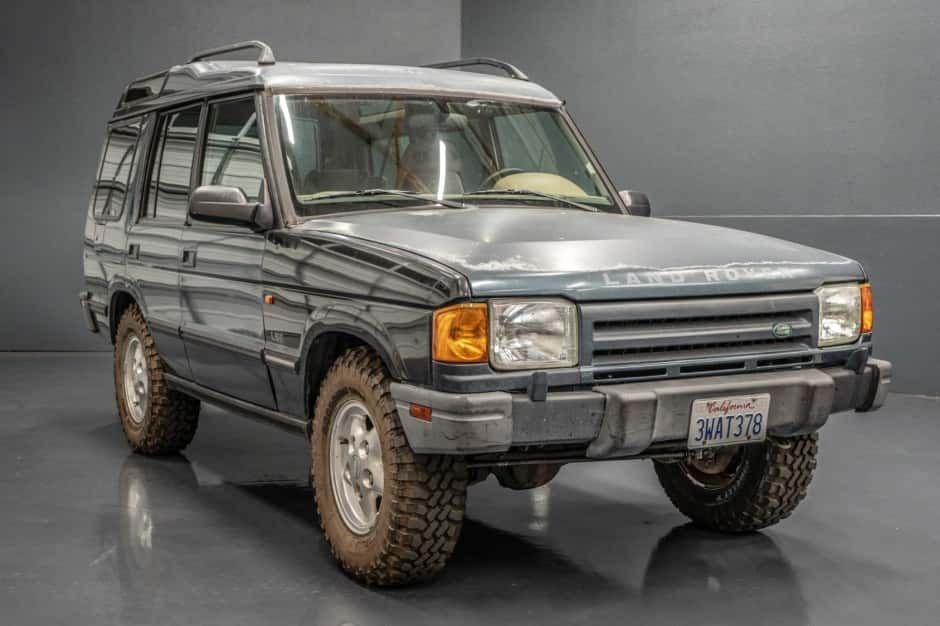 1997 Land Rover Discovery sold for $11,000