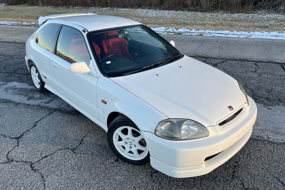 1997 Honda Civic Type R sold for $22,250