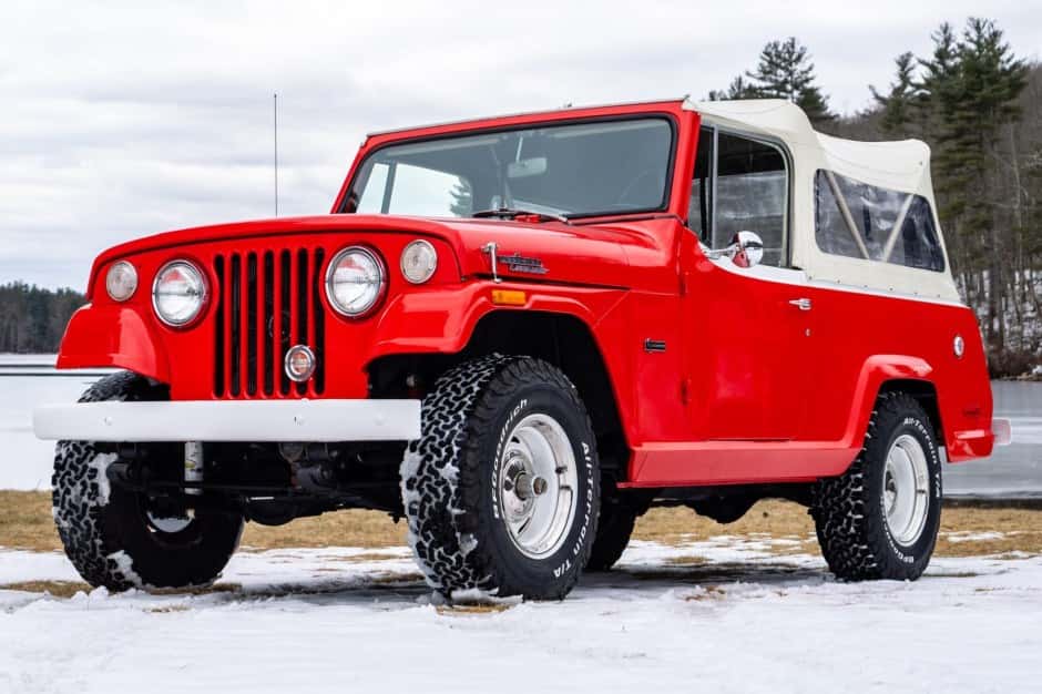 1971 Jeep Jeepster Commando sold for $39,000