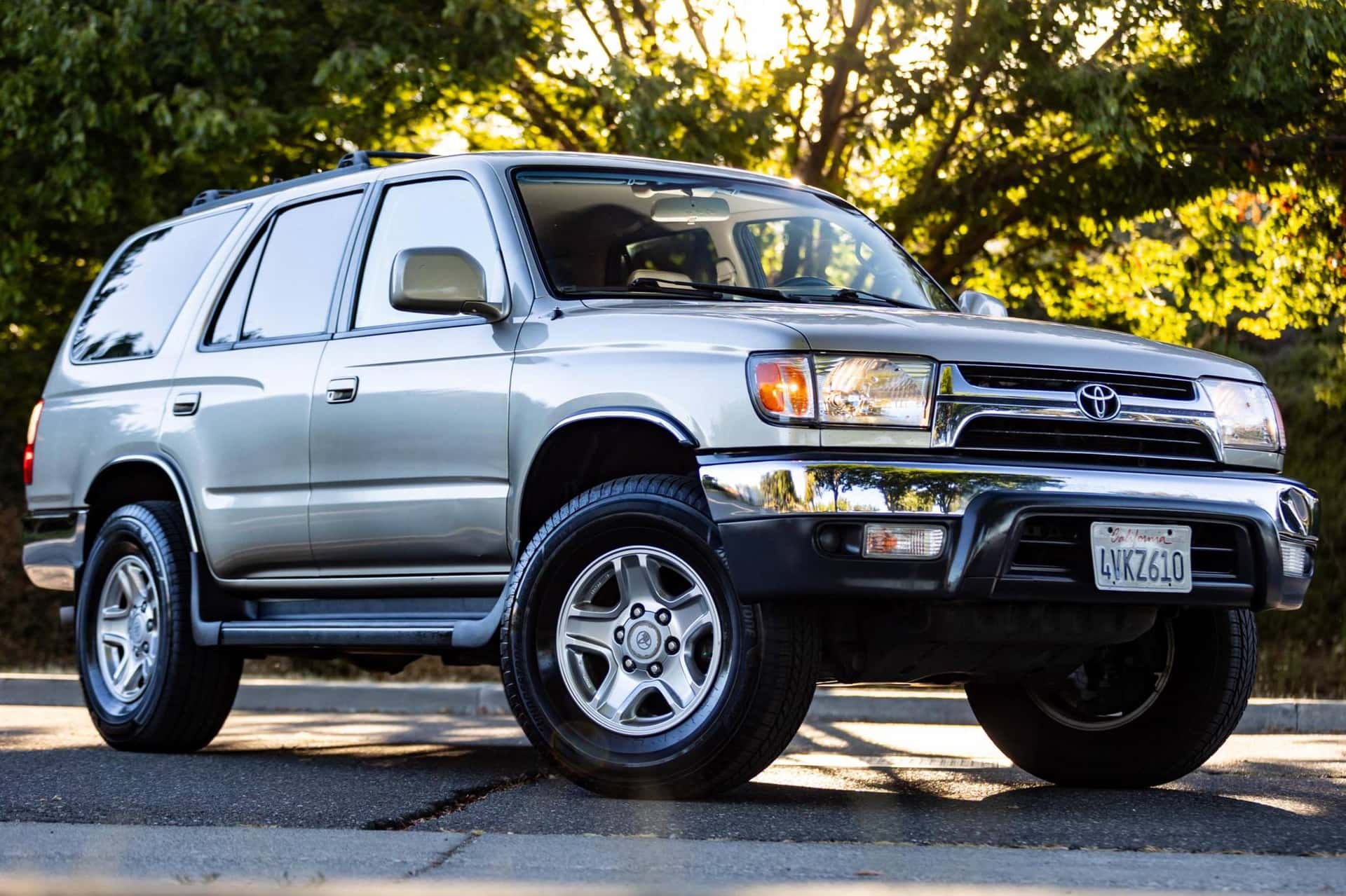 2002 Toyota 4Runner sold for $13,375