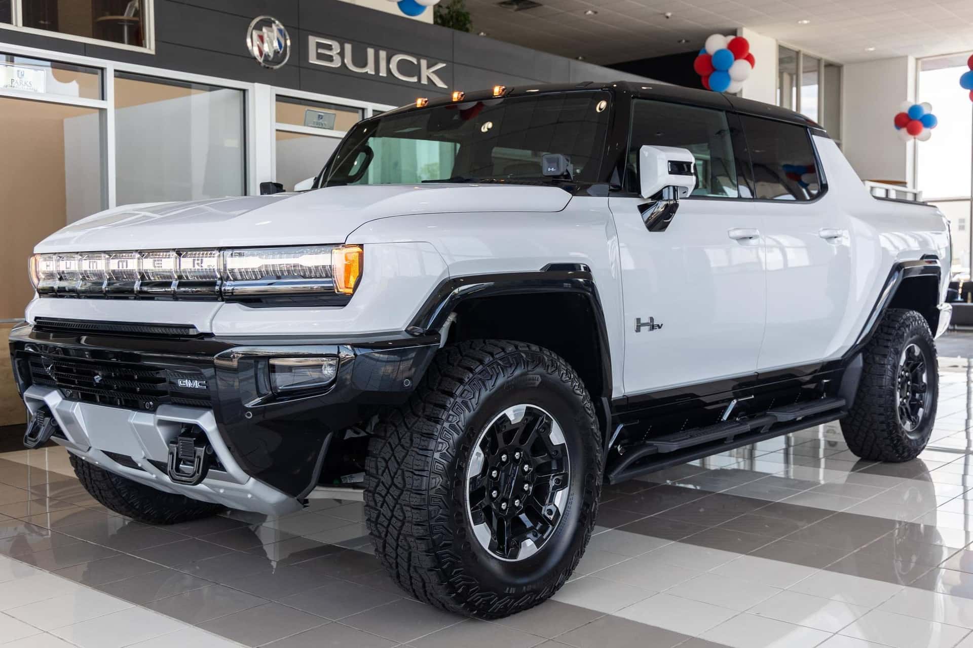 2022 Hummer EV Pickup sold for $127,000