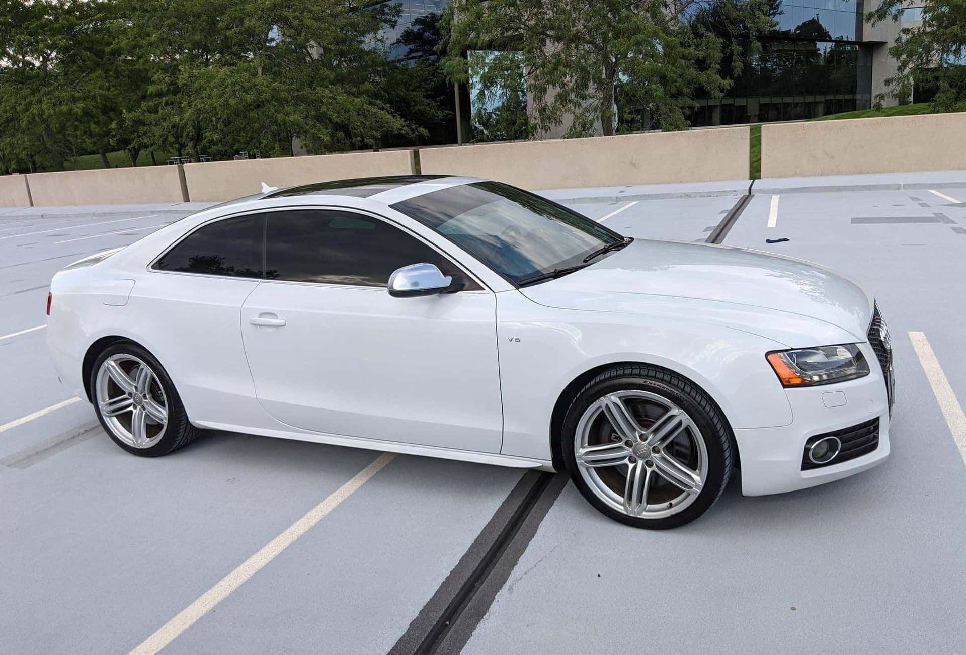 2012 Audi S5 sold for $18,350