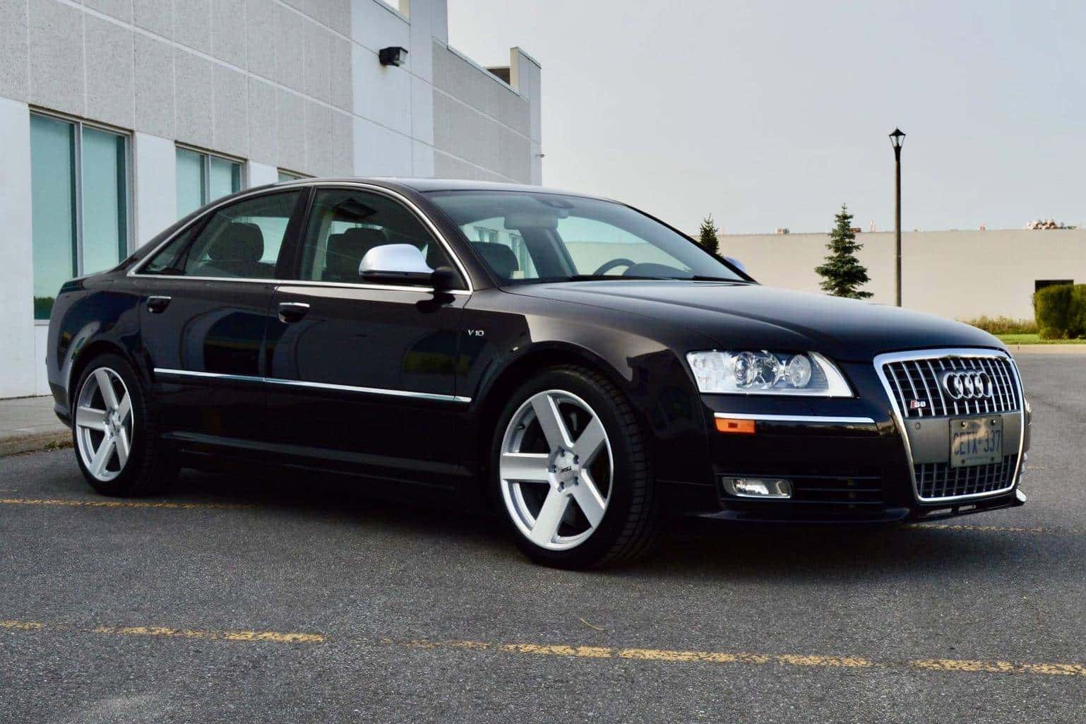 2009 Audi S8 sold for $14,300