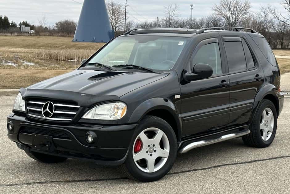 2001 Mercedes-Benz M-Class & GLE-Class sold for $15,500