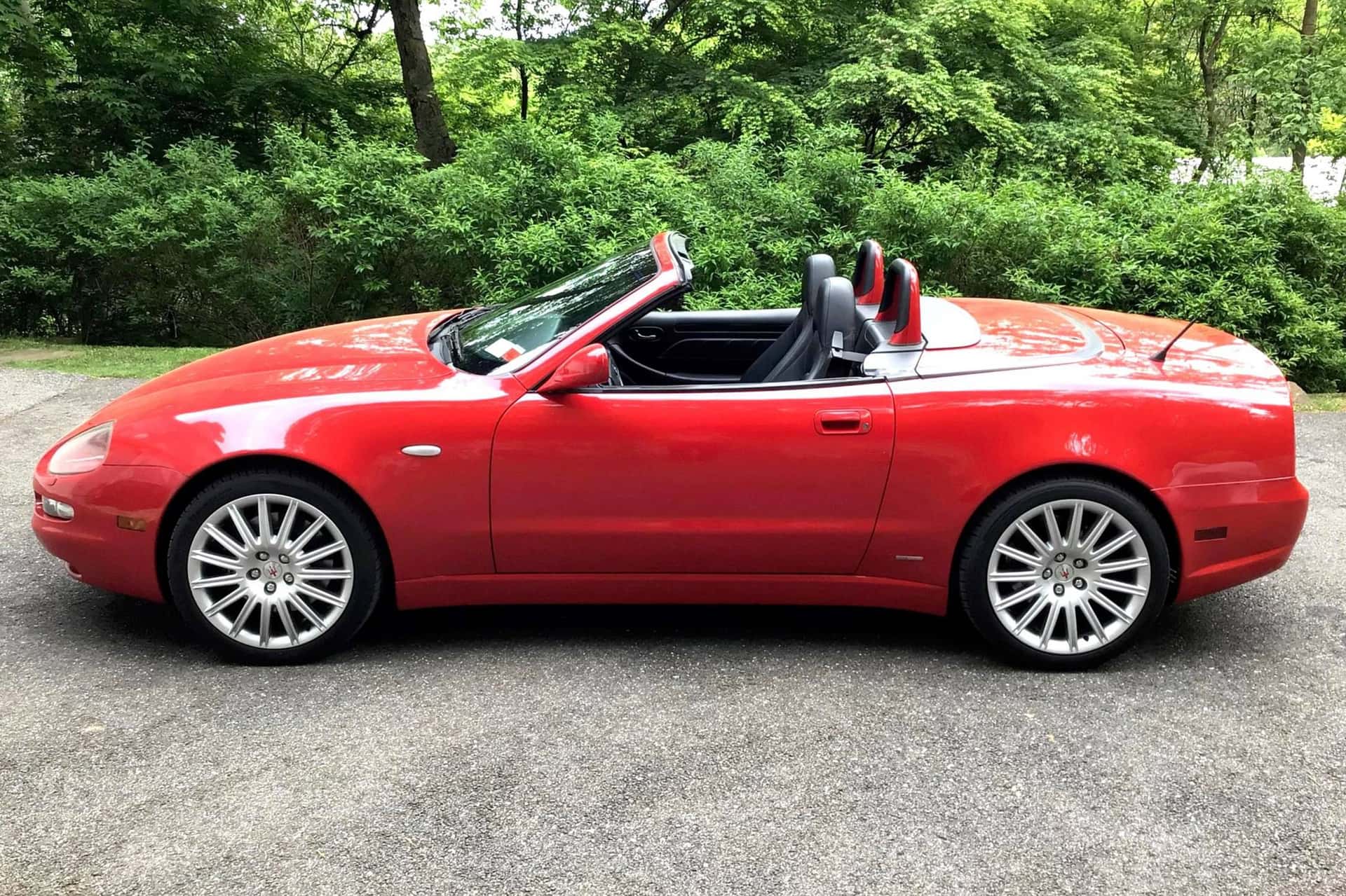 2002 Maserati Spyder sold for $20,000
