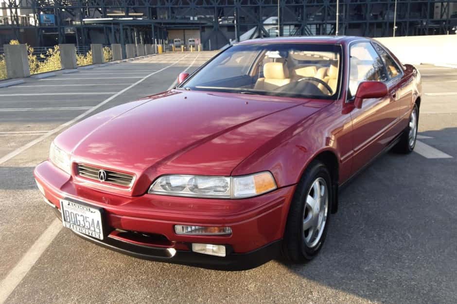1992 Acura Legend sold for $12,250