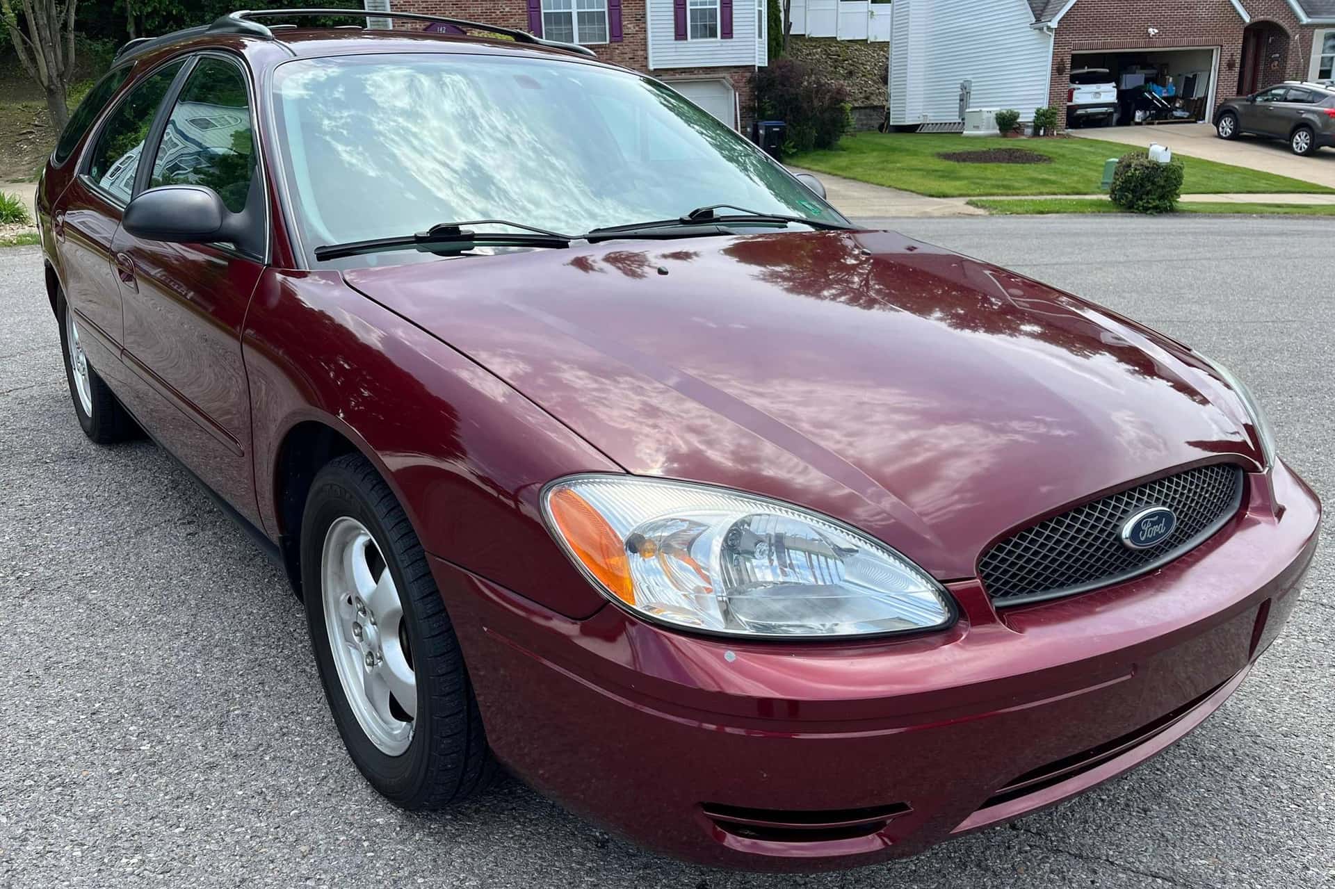2005 Ford Taurus sold for $7,777