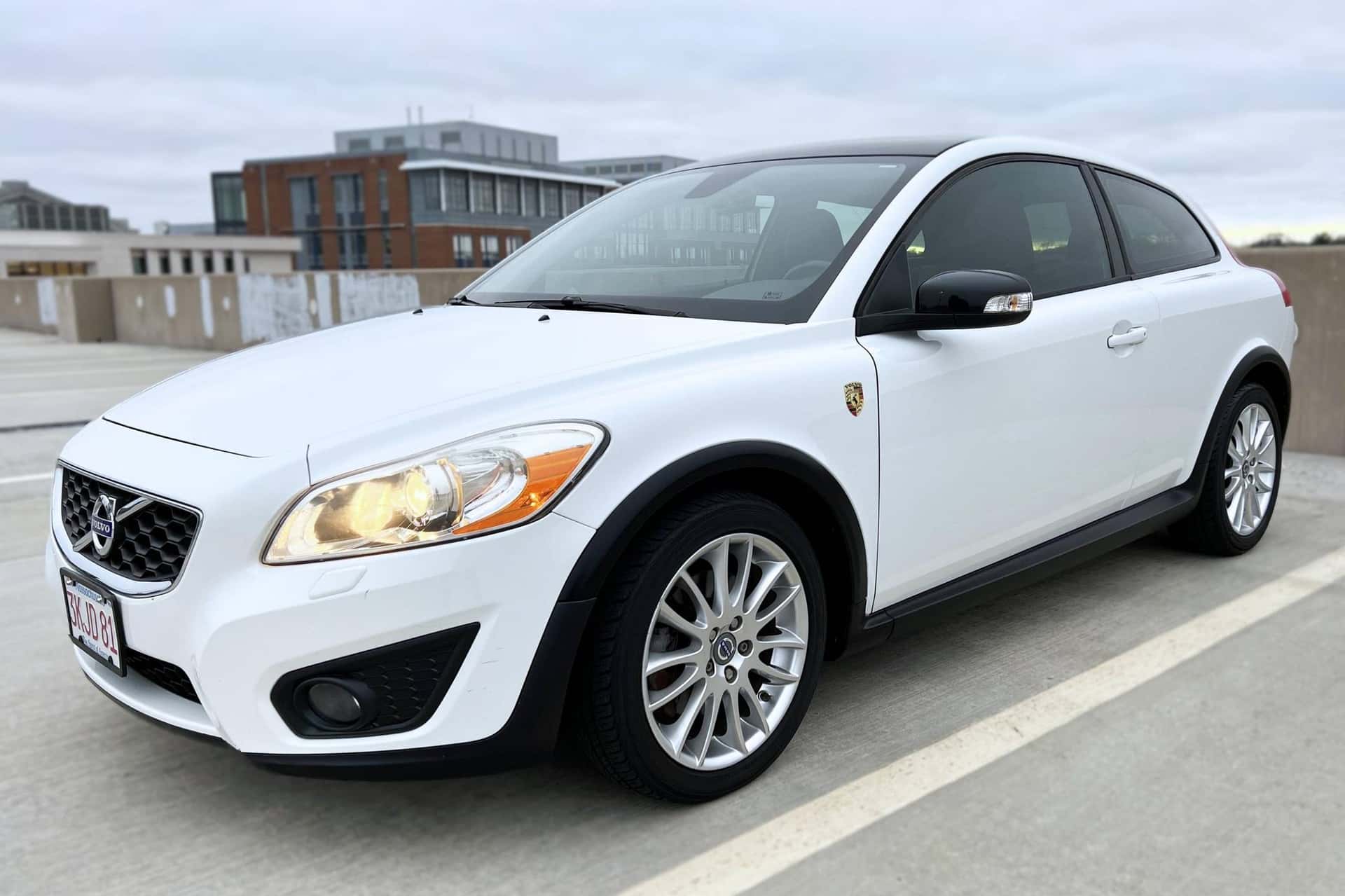 2011 Volvo C30 sold for $12,100