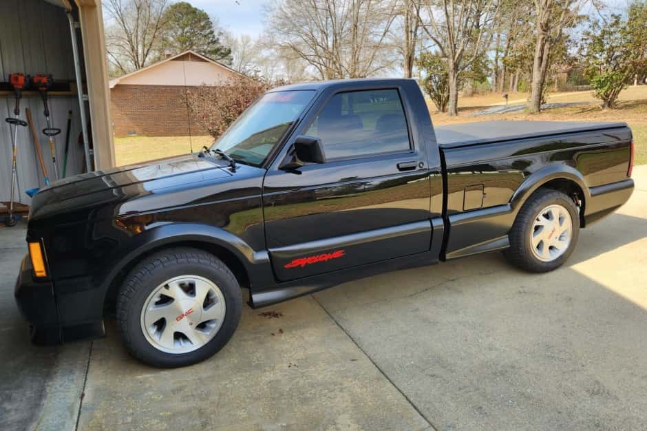 1991 GMC Syclone sold for $37,250