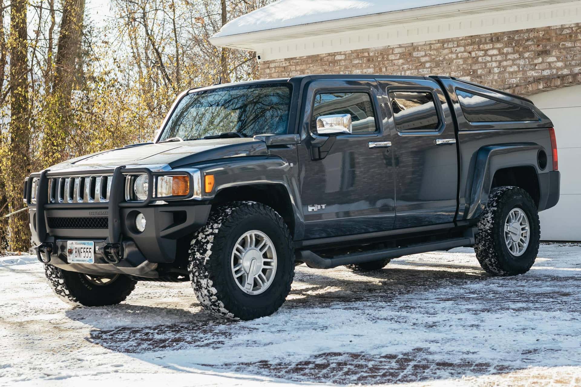 2009 Hummer H3T sold for $14,900