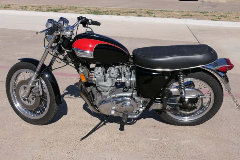 1969 Triumph Trident sold for $8,600