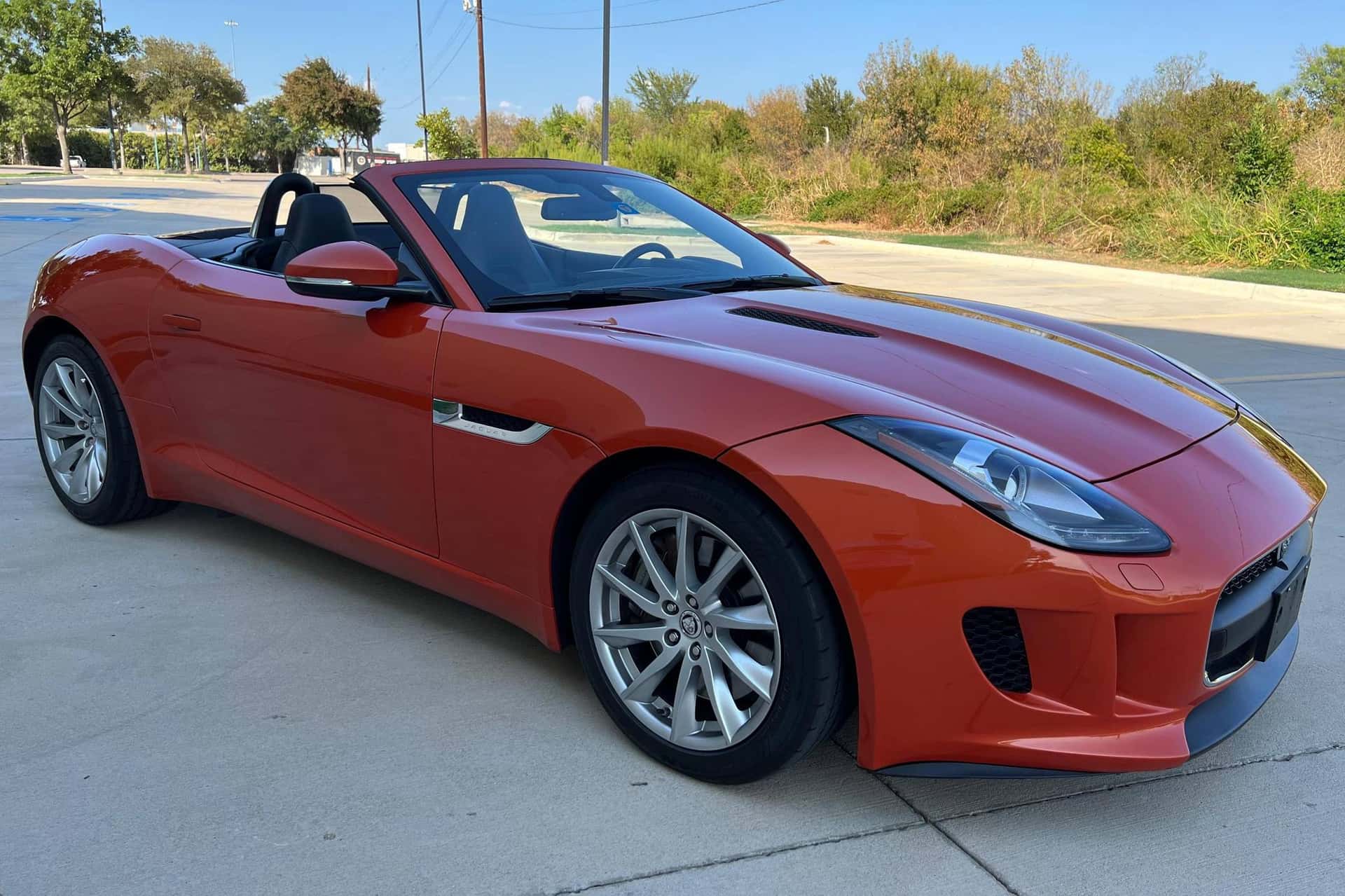 2014 Jaguar F-Type sold for $20,000