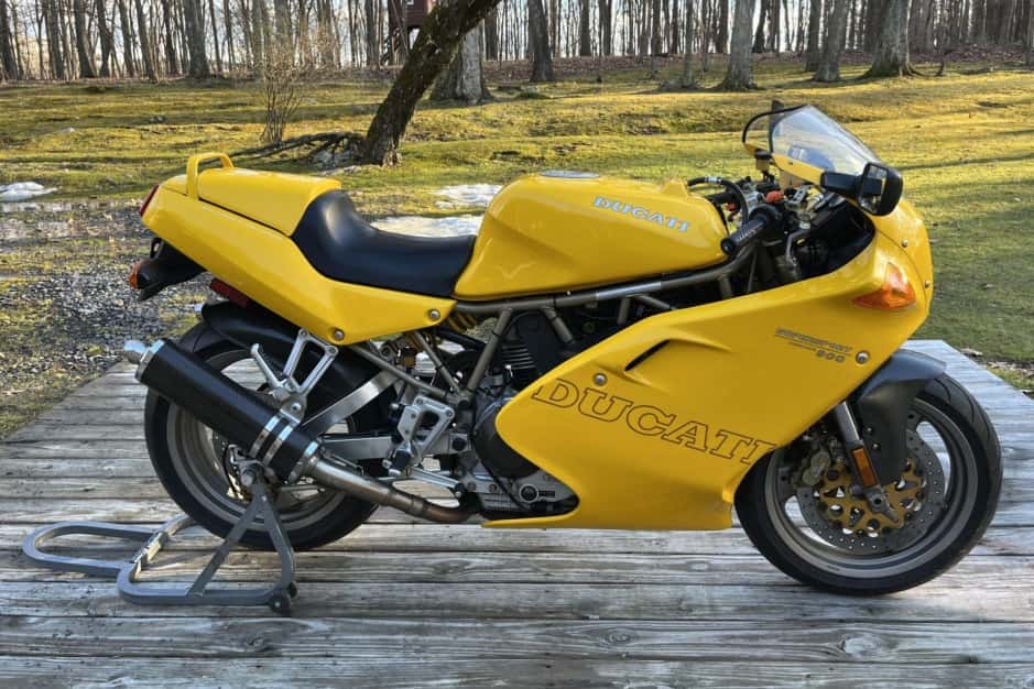 1997 Ducati 750, 800, 900, & 1000 Supersport (1988-2007) sold for $7,500