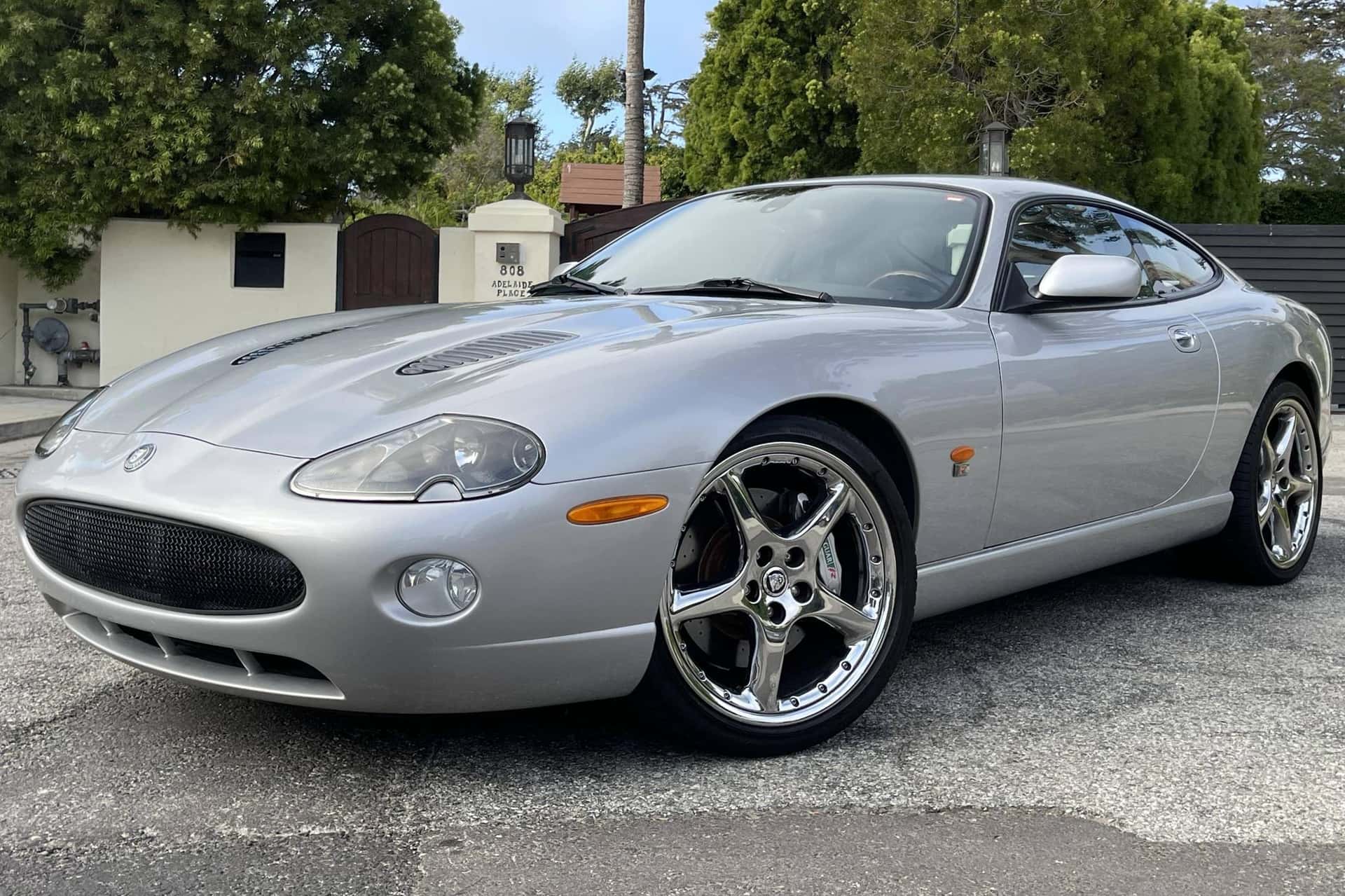 2006 Jaguar XKR sold for $9,700