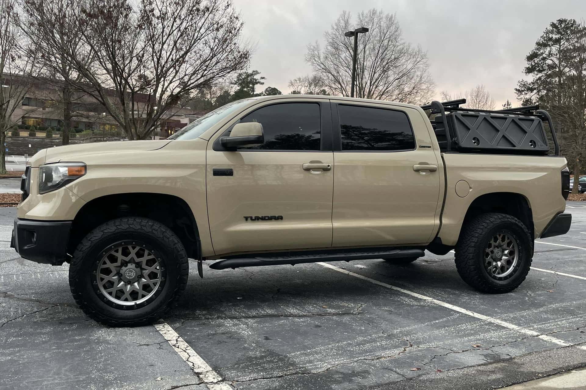 2017 Toyota Tundra sold for $41,255