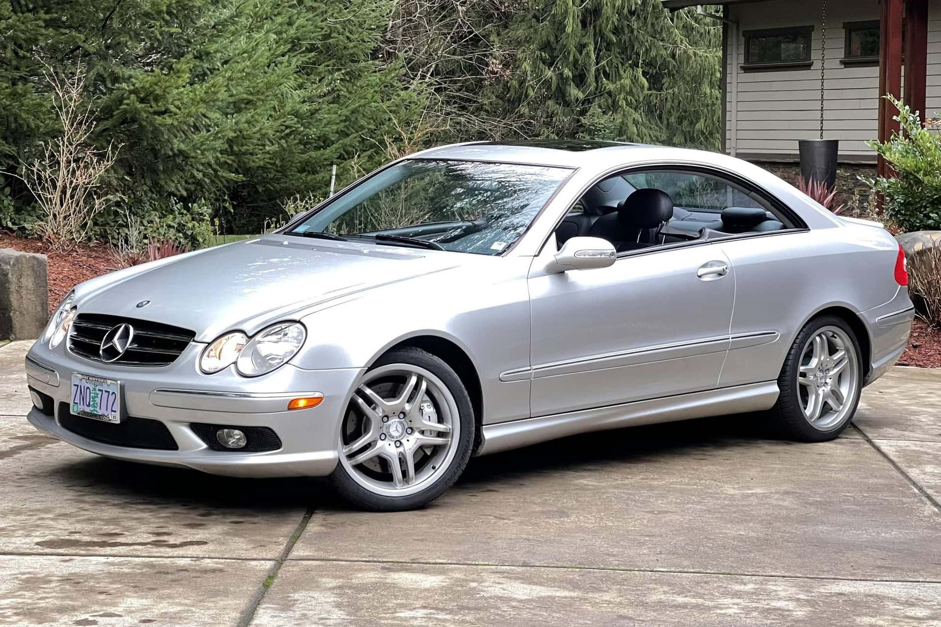 2003 Mercedes-Benz CLK AMG sold for $16,001