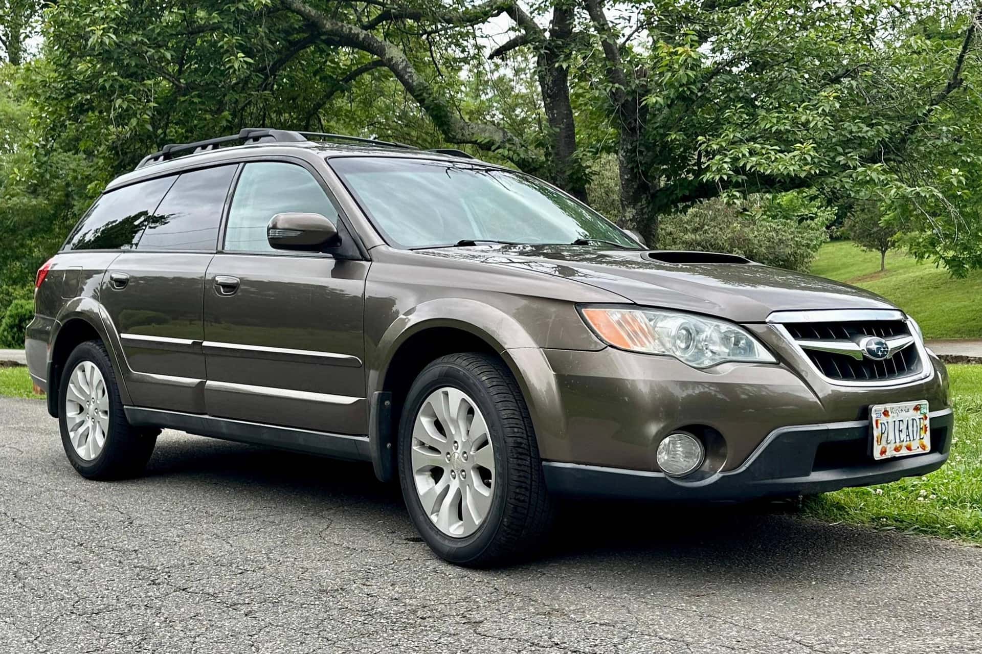 2009 Subaru Outback sold for $12,350