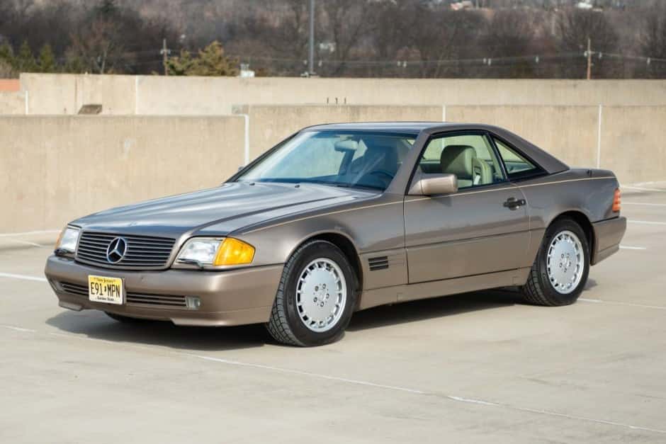1990 Mercedes-Benz R129 SL sold for $9,800