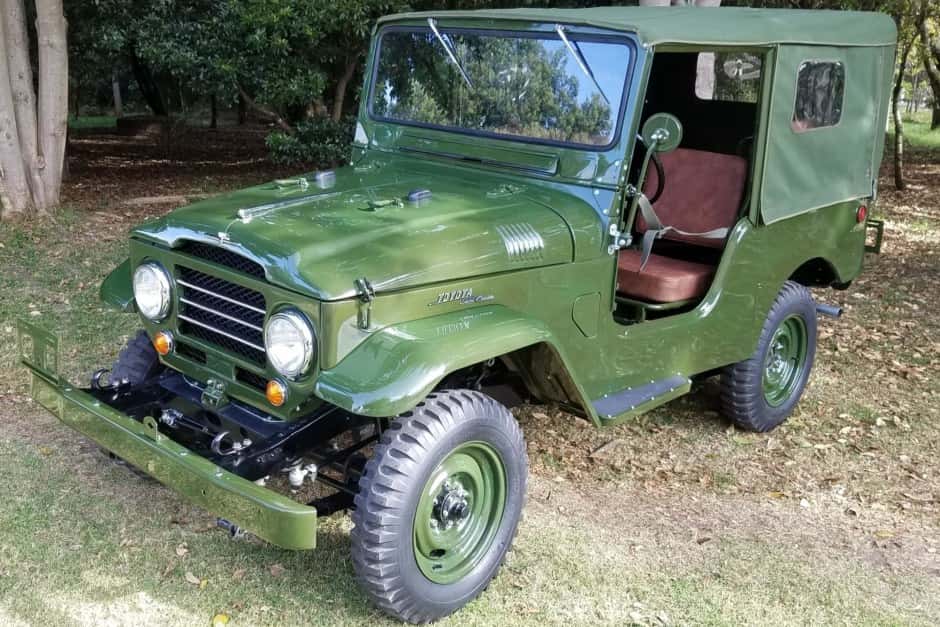 1960 Toyota Land Cruiser FJ25 sold for $34,500