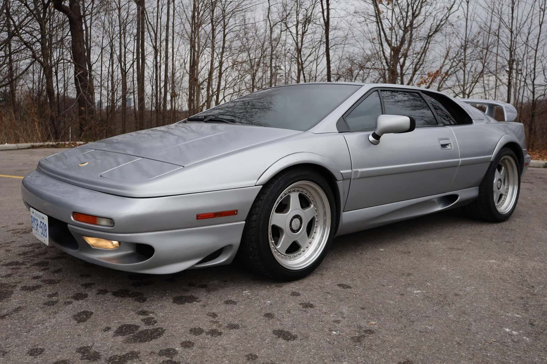 1999 Lotus Esprit sold for $36,250