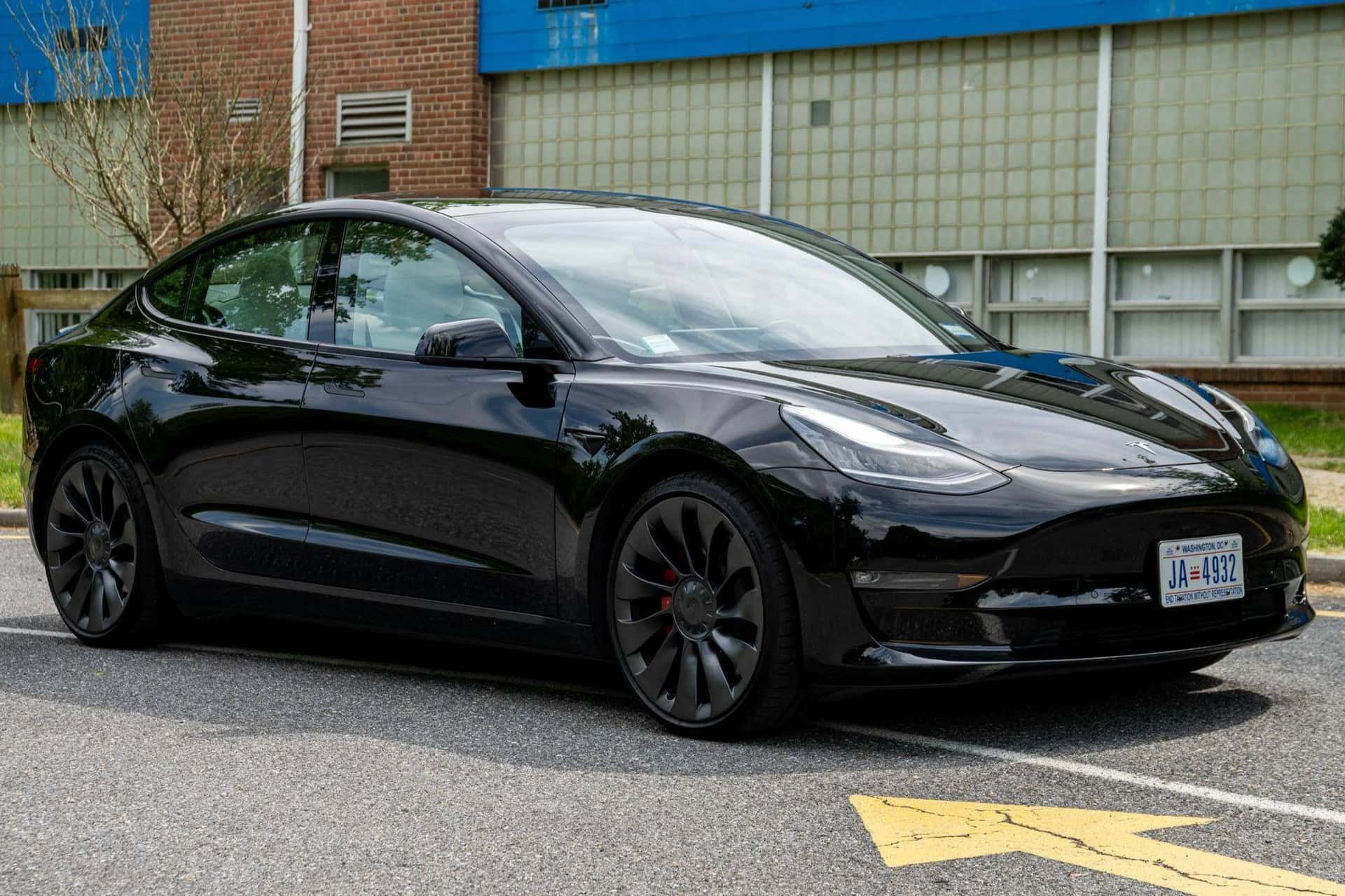 2021 Tesla Model 3 sold for $31,000