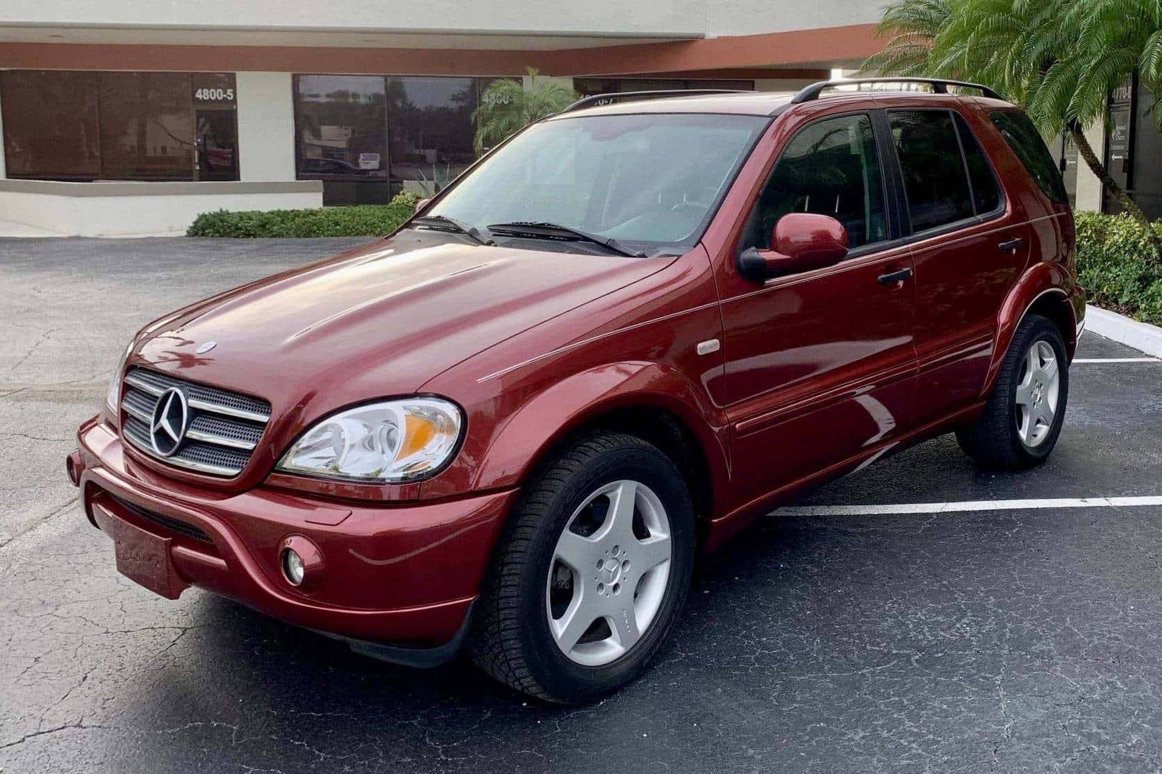 2000 Mercedes-Benz ML AMG sold for $6,800