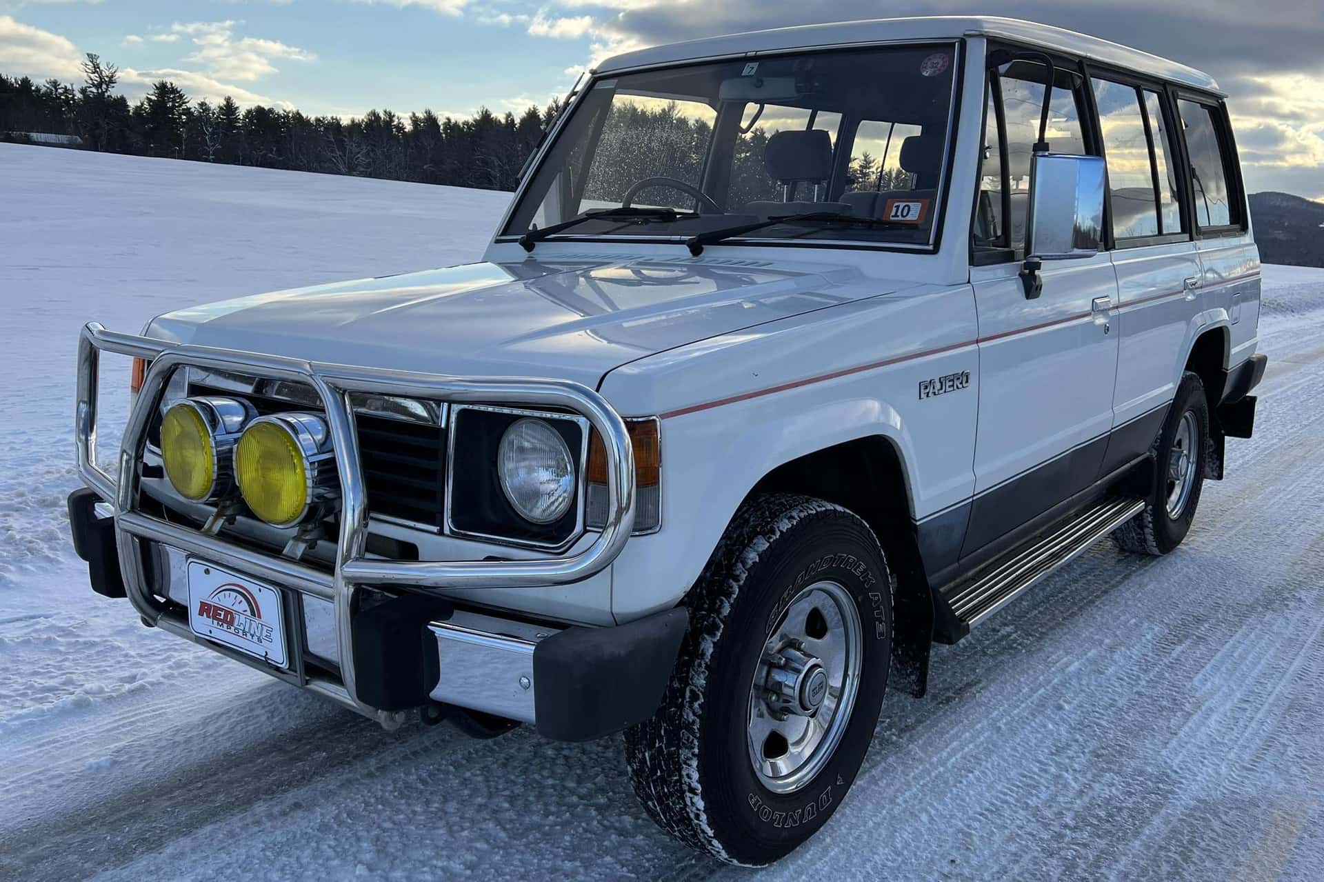 1988 Mitsubishi Pajero sold for $9,500