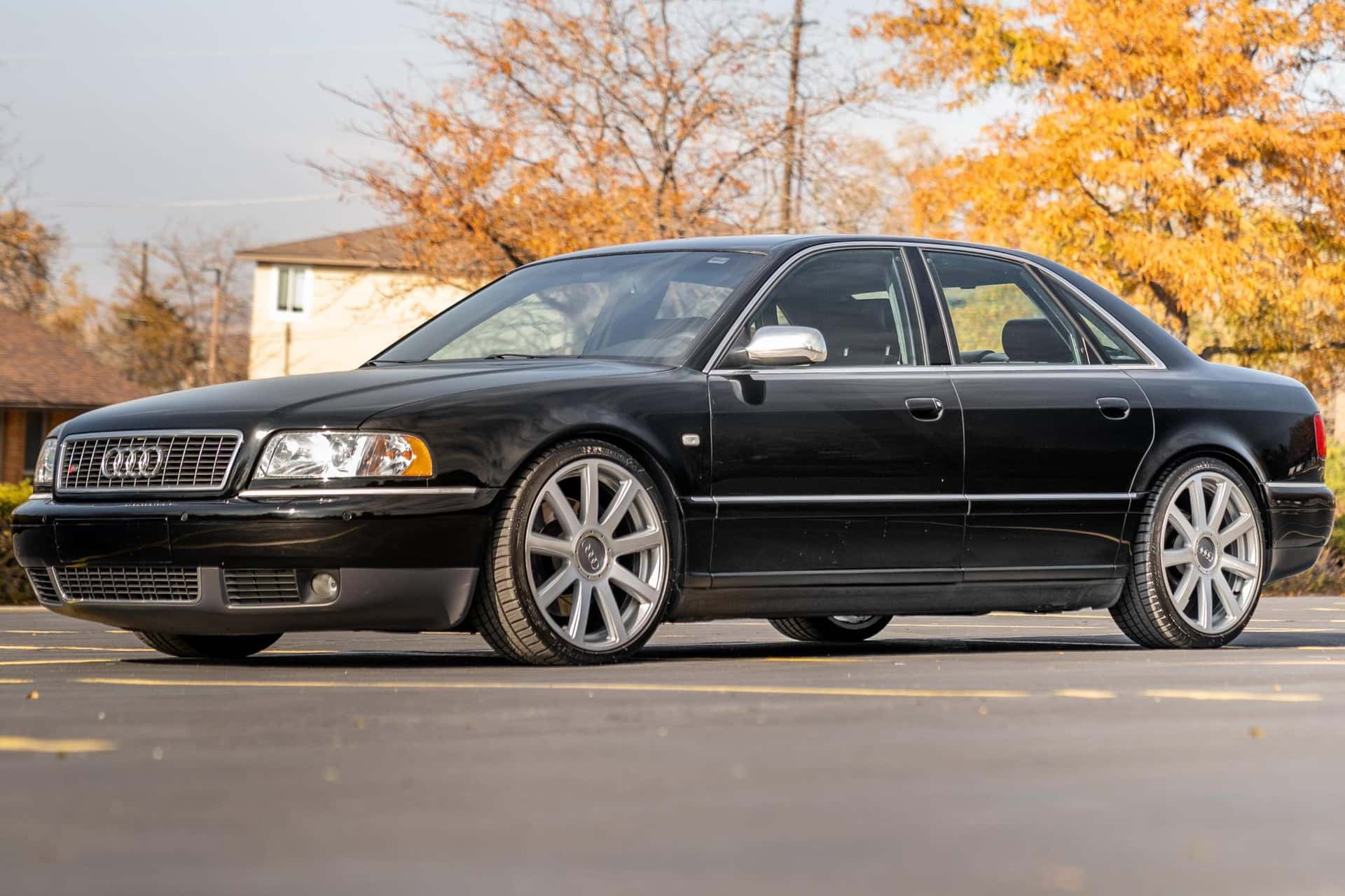 2001 Audi S8 sold for $12,700