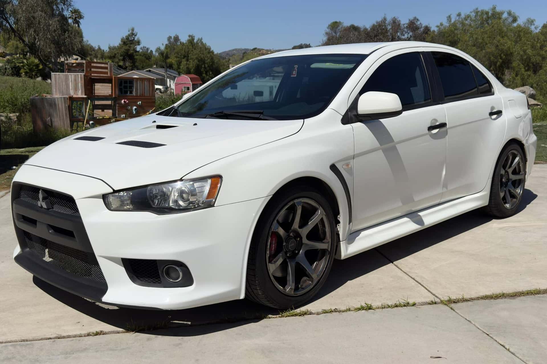2013 Mitsubishi Lancer Evolution sold for $11,600