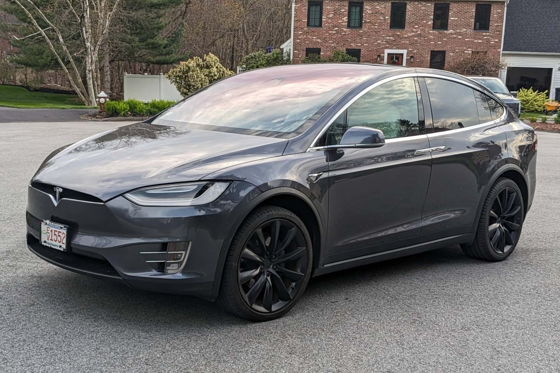 2021 Tesla Model X sold for $49,501