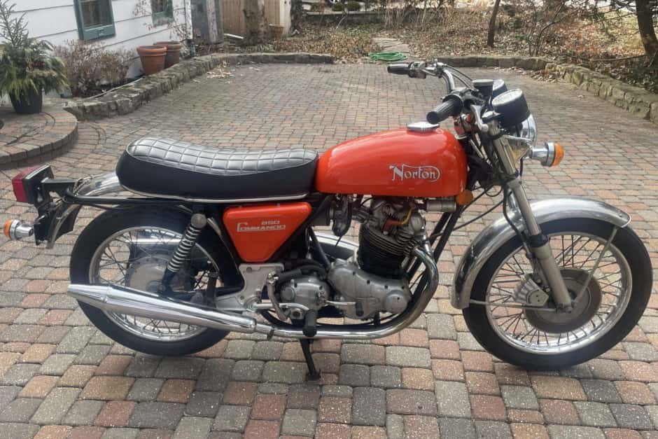 1974 Norton Commando sold for $8,100