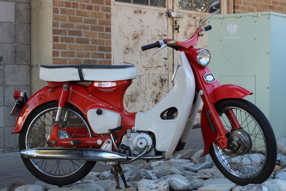 1965 Honda Super Cub sold for $2,100