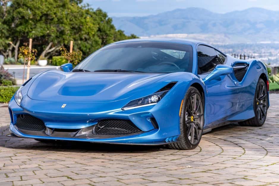 2022 Ferrari F8 sold for $392,000
