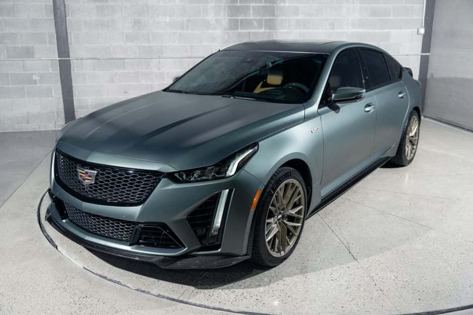 2022 Cadillac CT5 & CT5-V sold for $99,999