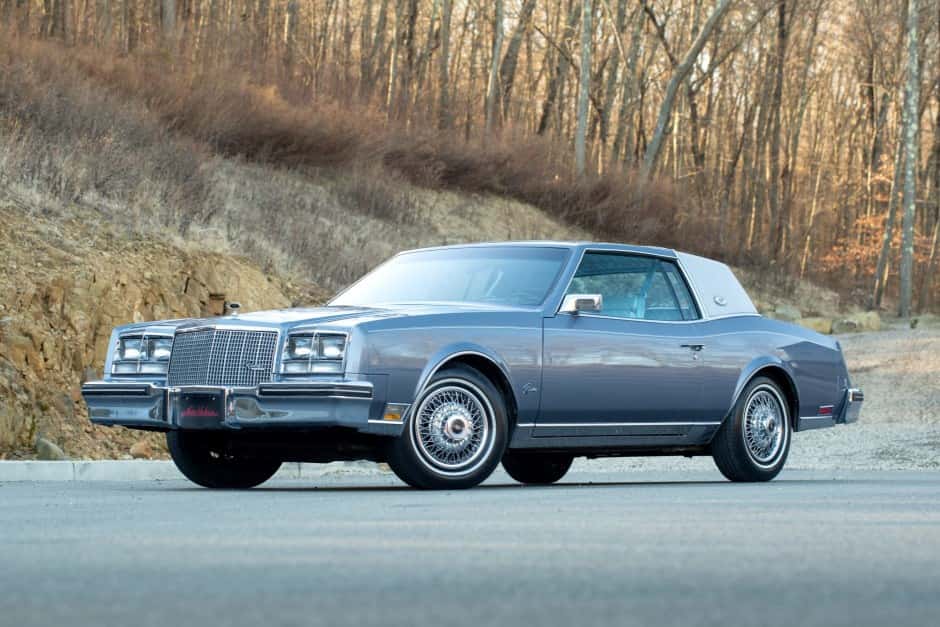 1982 Buick Riviera sold for $8,000