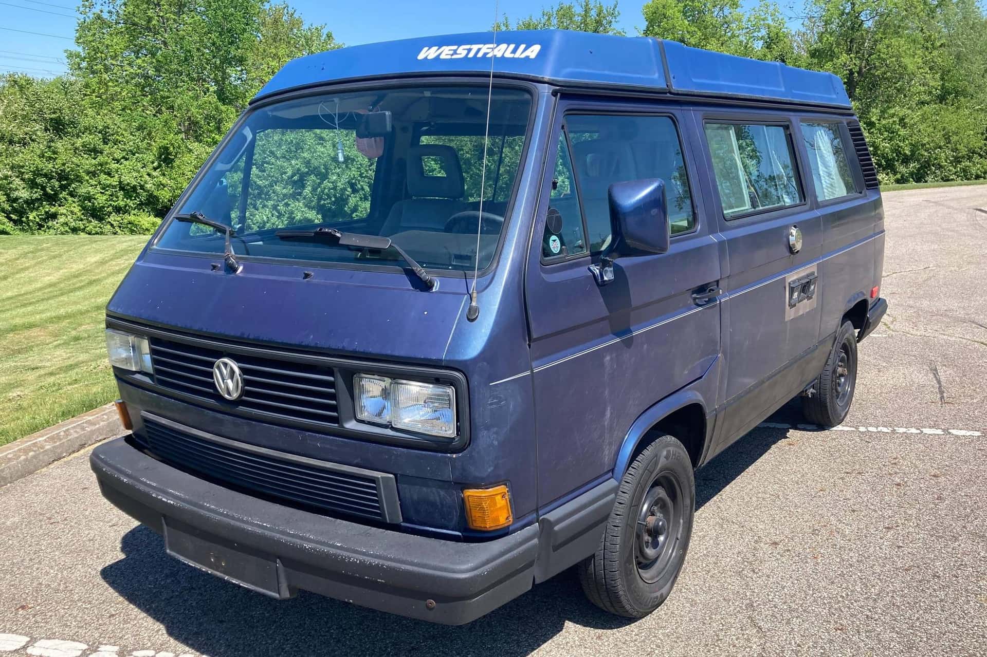 1991 Volkswagen Vanagon sold for $14,500