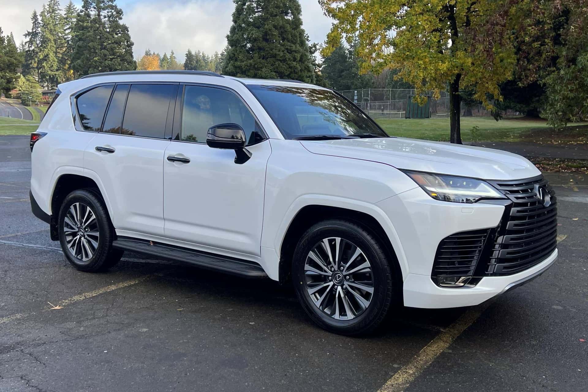2022 Lexus LX sold for $128,000