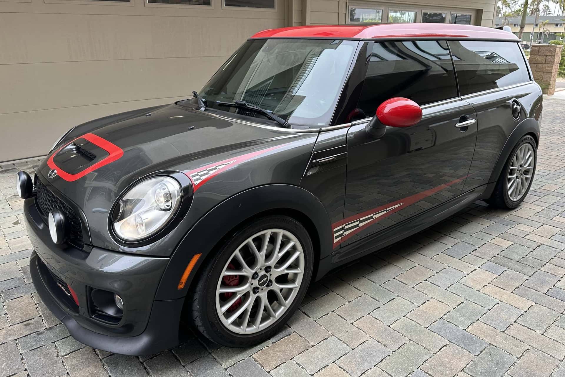 2013 MINI Cooper Clubman sold for $16,800