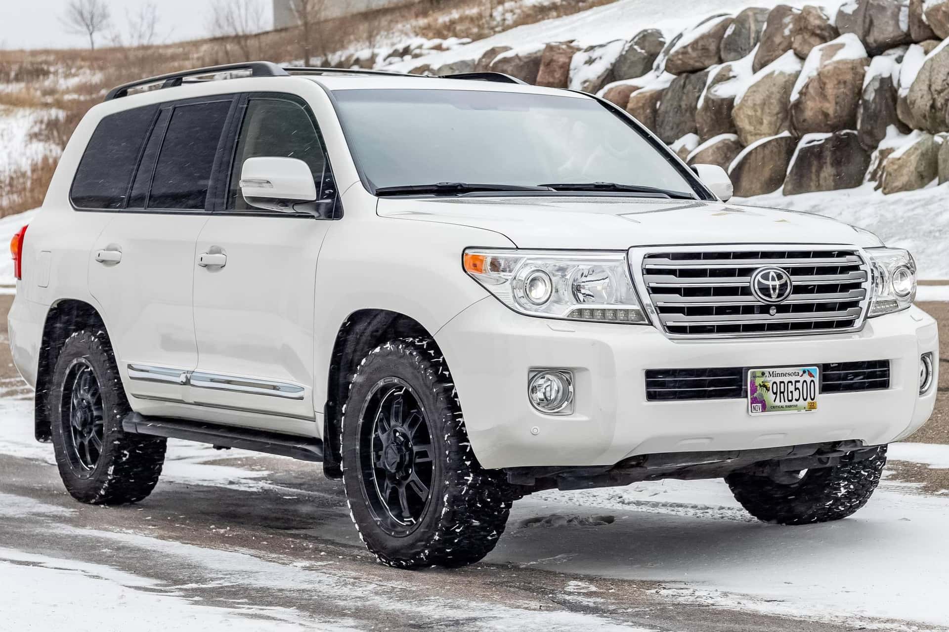 2015 Toyota Land Cruiser sold for $33,000
