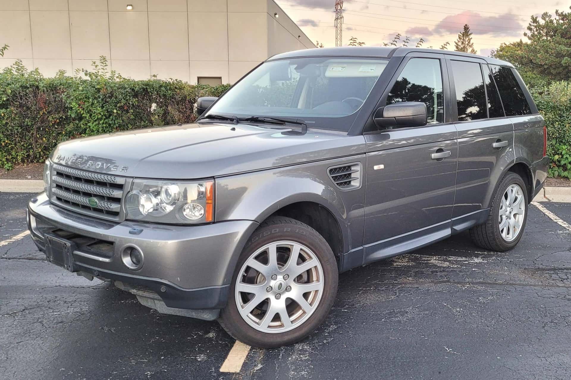 2009 Land Rover Range Rover Sport sold for $7,000