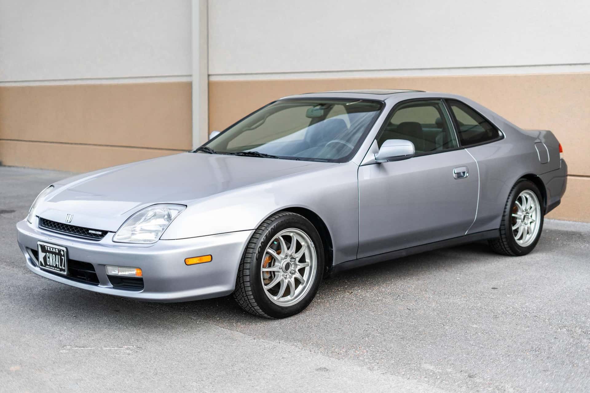 2000 Honda Prelude sold for $9,500