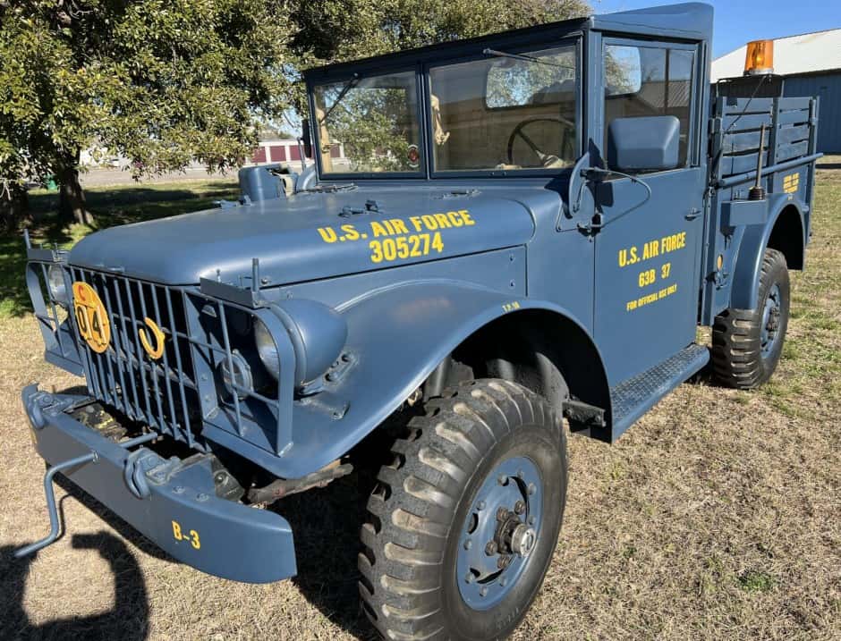 1963 Dodge Military Vehicles sold for $11,000