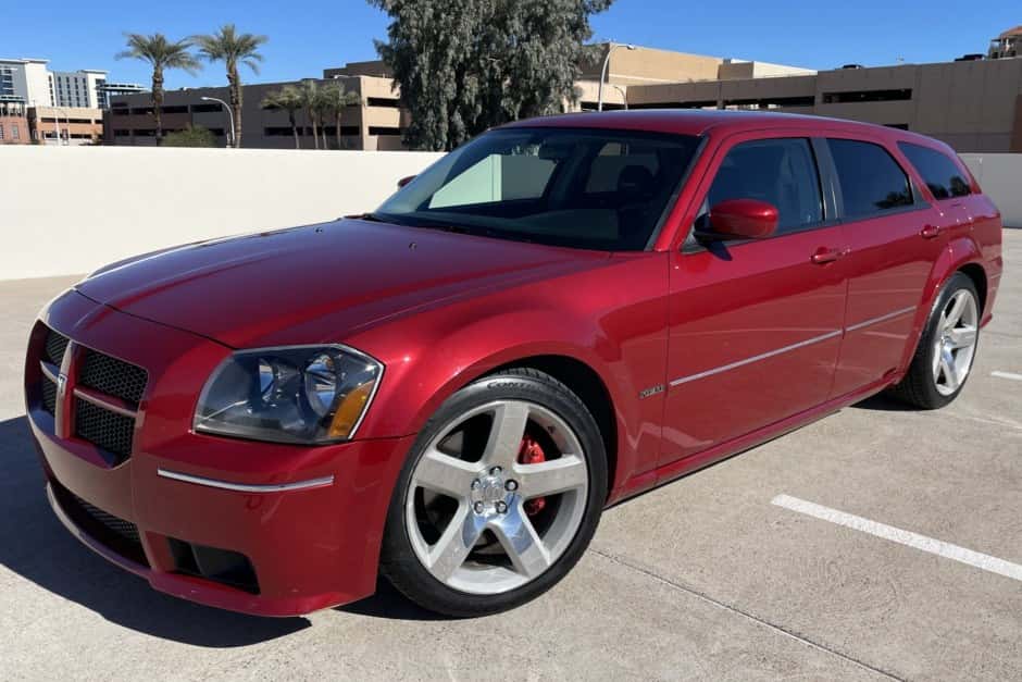 2006 Dodge Magnum sold for $19,000