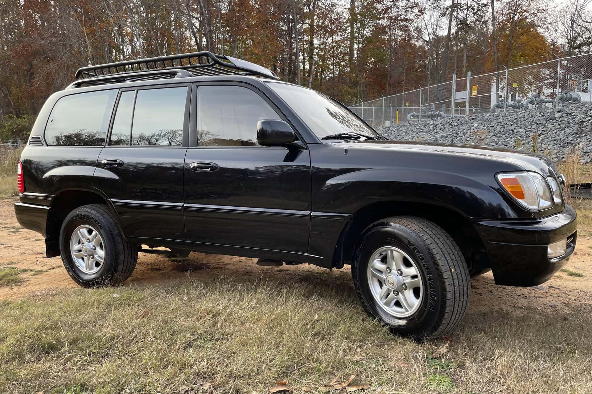 2000 Lexus LX sold for $14,000