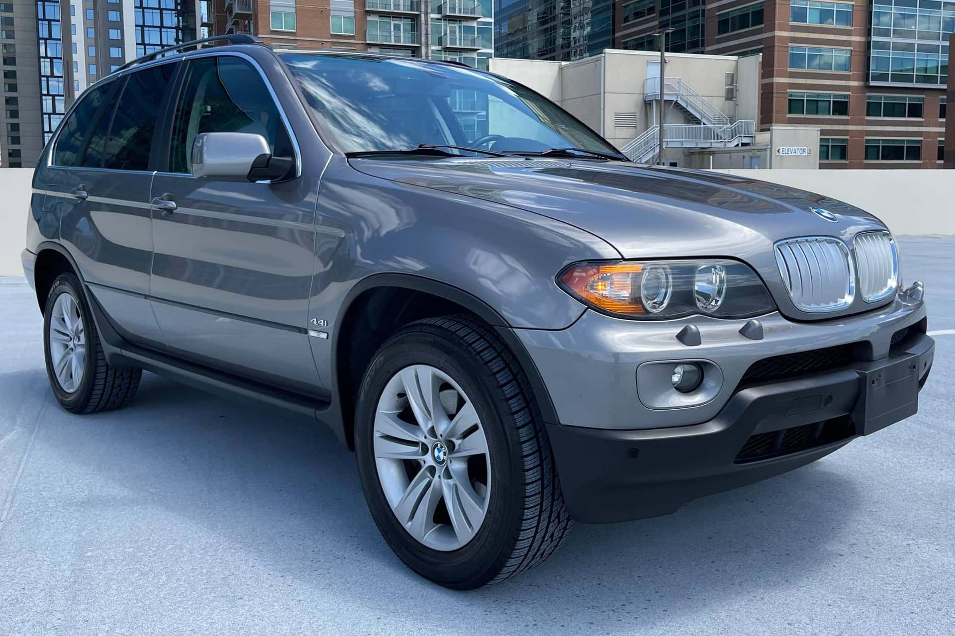 2004 BMW X5 sold for $10,000