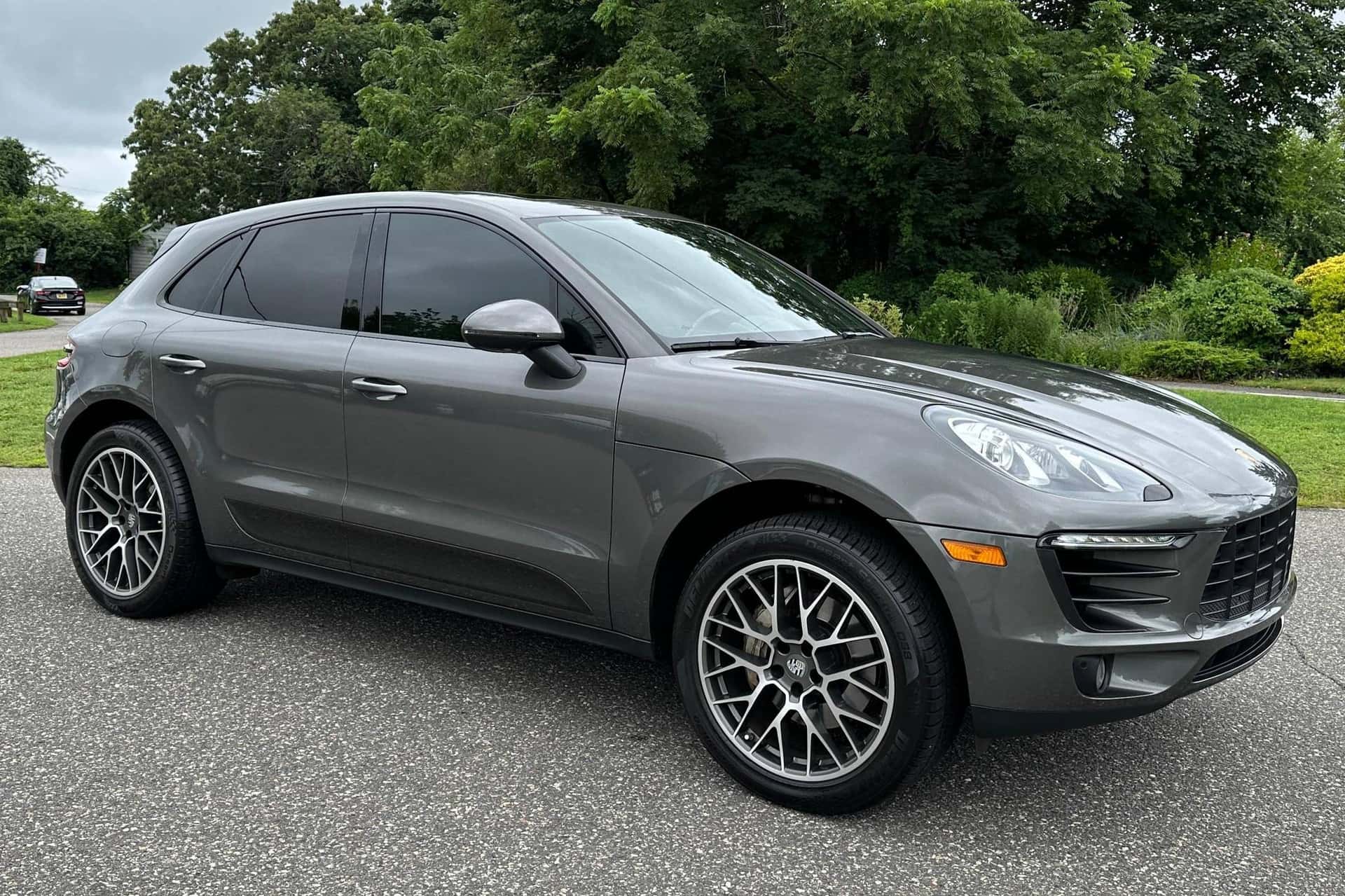 2015 Porsche Macan sold for $24,250