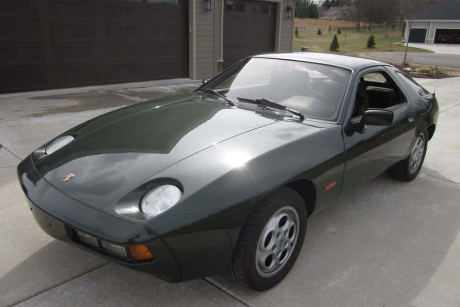 1980 Porsche 928 sold for $18,000