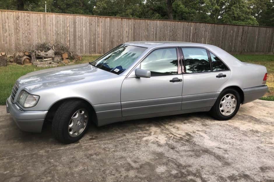 1996 Mercedes-Benz W140 S-Class sold for $11,052