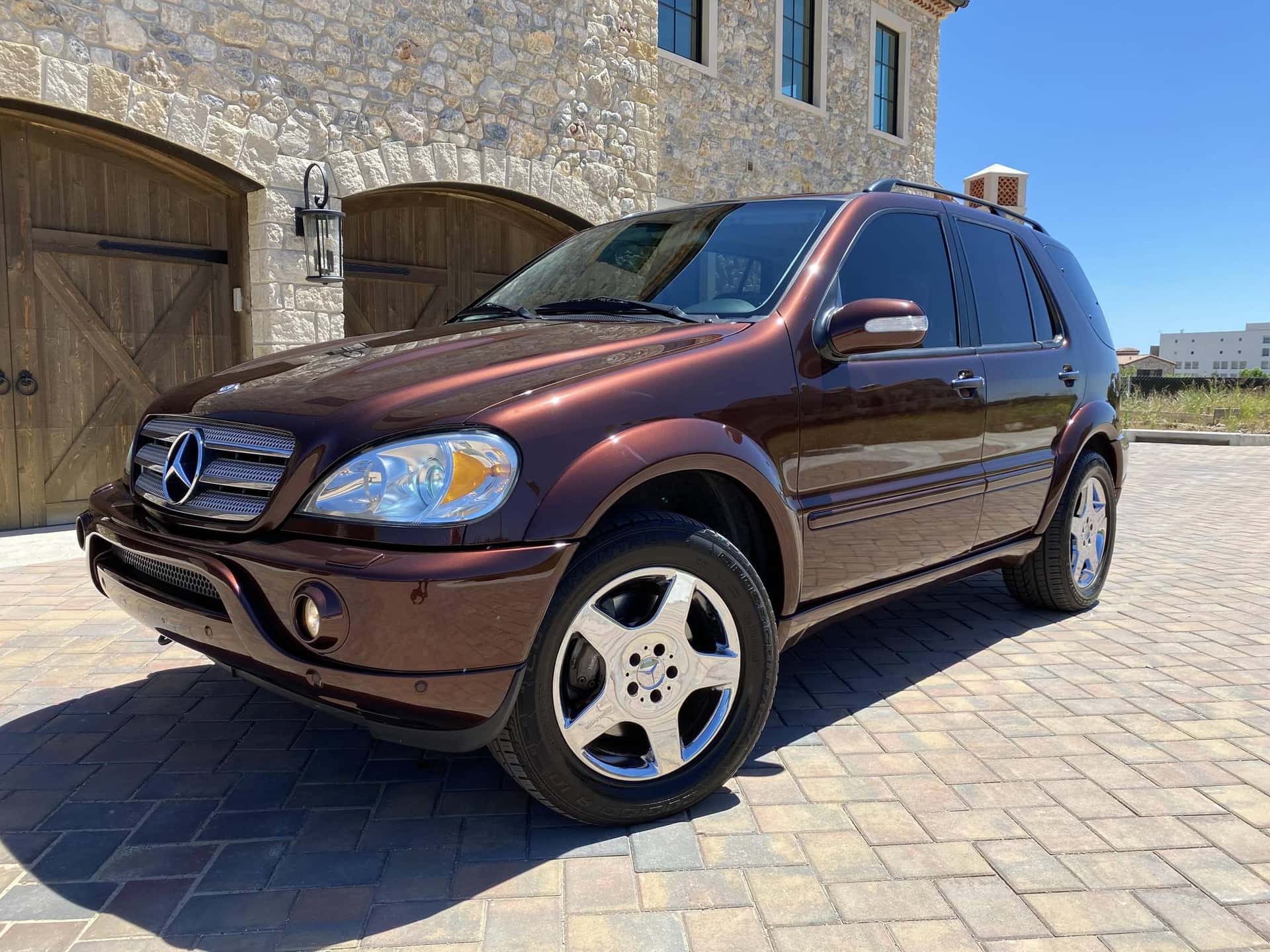 2002 Mercedes-Benz ML AMG sold for $9,888